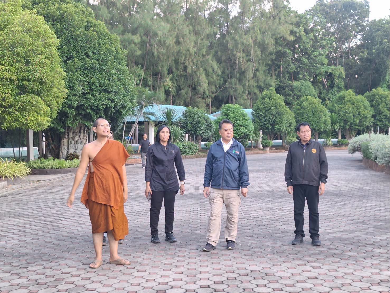title - รองเลขาธิการ ส.ป.ก. ลงพื้นที่ตรวจเยี่ยมการเตรียมความพร้อม จัดโครงการ 